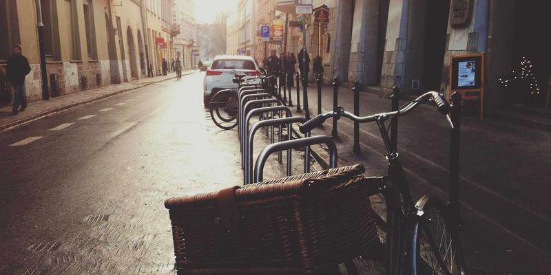 自行车骑行新手指南：如何找到本地社群与赛事，从装备到实战全攻略